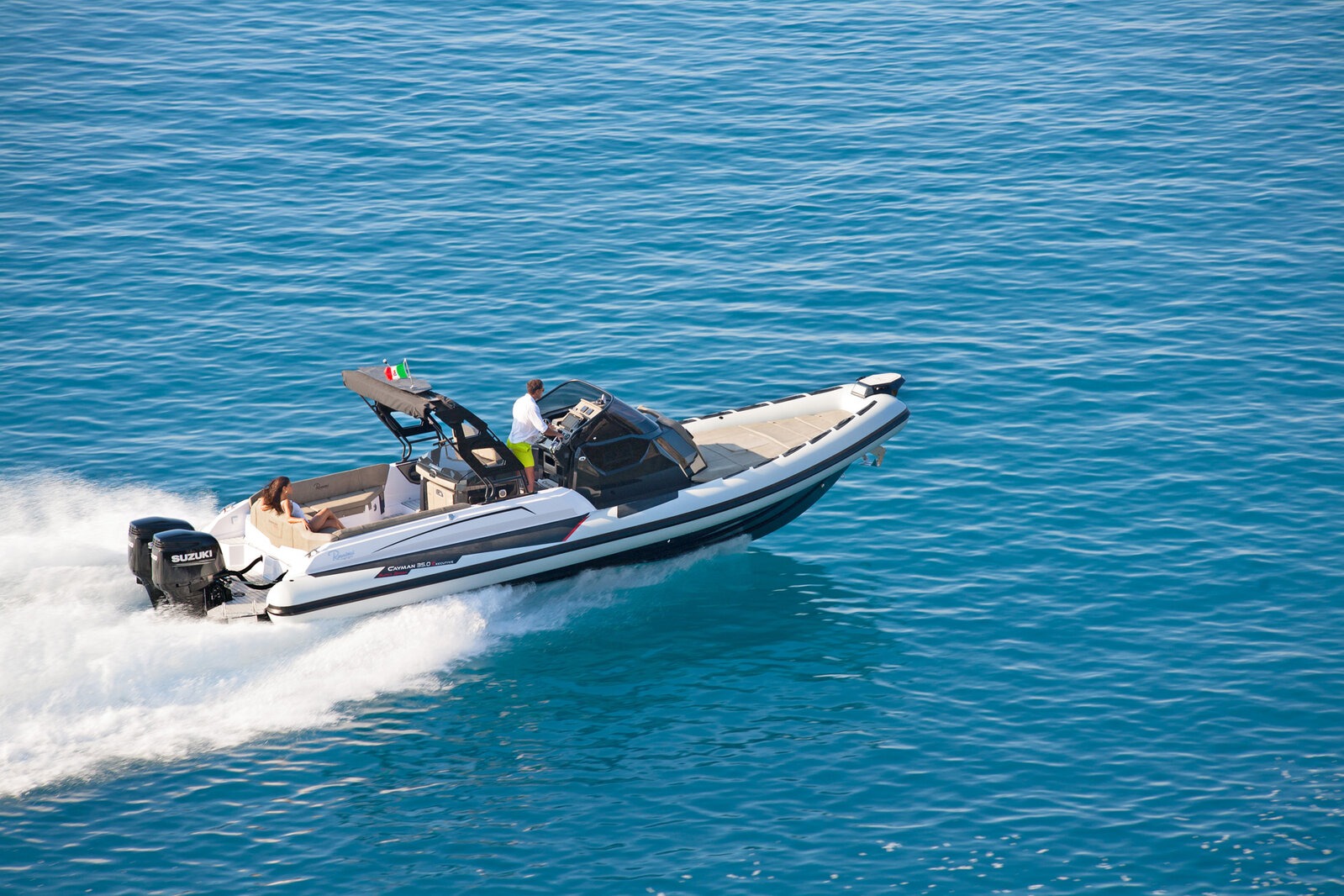 Ranieri Cayman 35.0 Executive